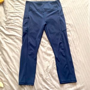 Dark blue medium Reebok leggings